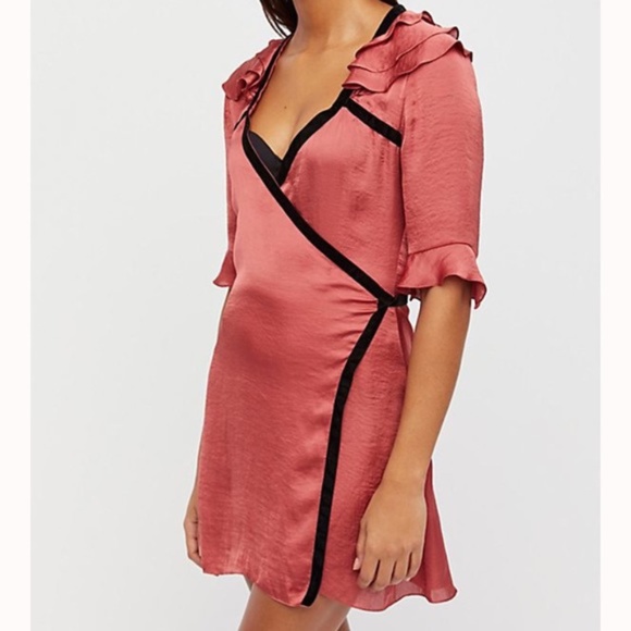 Free People Other - FP X For Love and Lemons Aileen Ruffled Robe